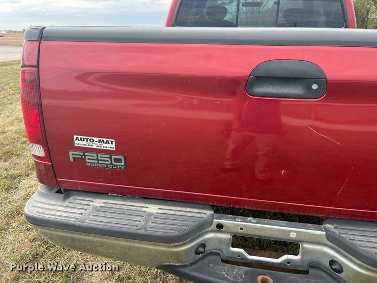 image for item DP2119 2001 Ford F250 Super Duty XLT  SuperCab pickup truck