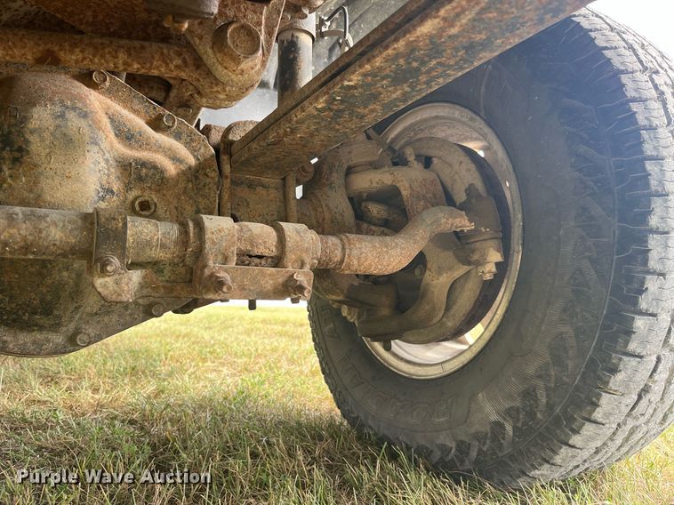 image for item DP2119 2001 Ford F250 Super Duty XLT  SuperCab pickup truck