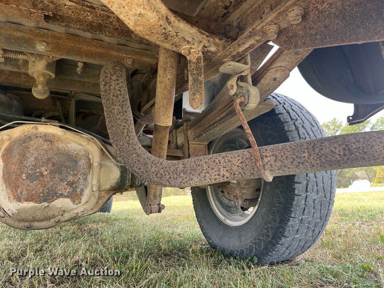 image for item DP2119 2001 Ford F250 Super Duty XLT  SuperCab pickup truck