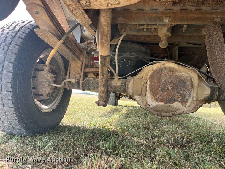 image for item DP2119 2001 Ford F250 Super Duty XLT  SuperCab pickup truck