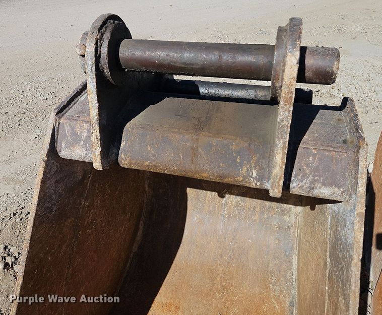 image for item DP2486 WB  36" bucket