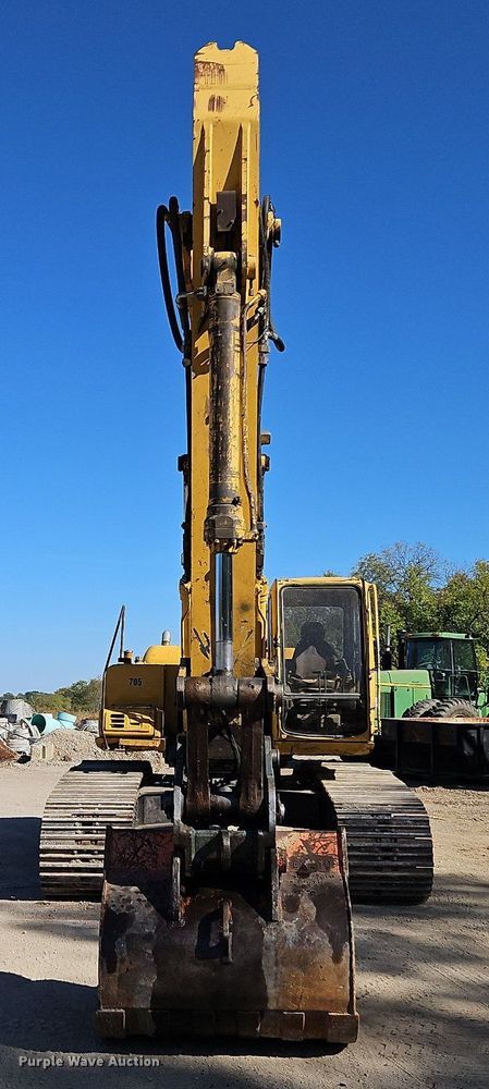 image for item DP2488 1999 John Deere 270LC  excavator