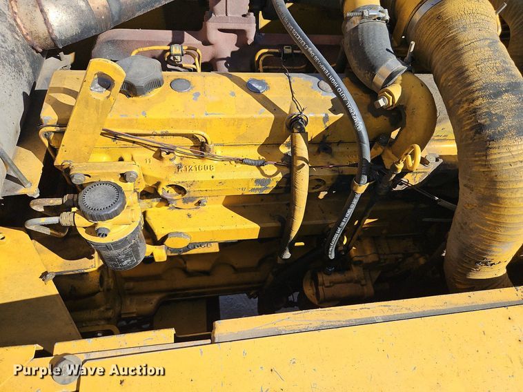 image for item DP2488 1999 John Deere 270LC  excavator