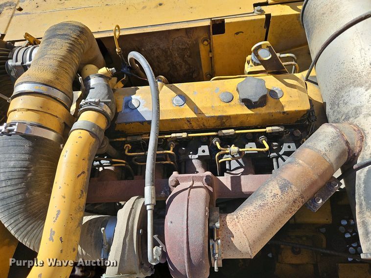 image for item DP2488 1999 John Deere 270LC  excavator