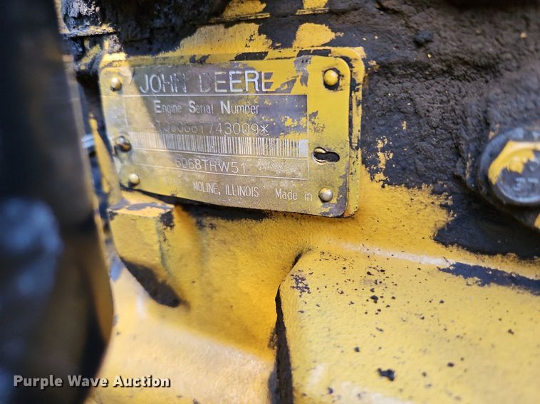 image for item DP2488 1999 John Deere 270LC  excavator