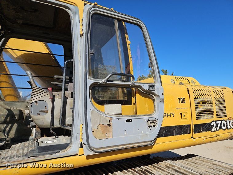 image for item DP2488 1999 John Deere 270LC  excavator