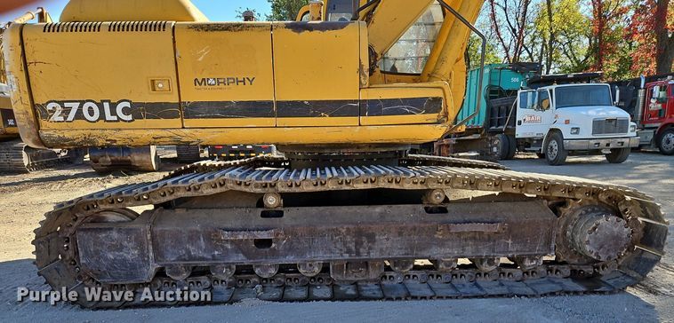 image for item DP2488 1999 John Deere 270LC  excavator