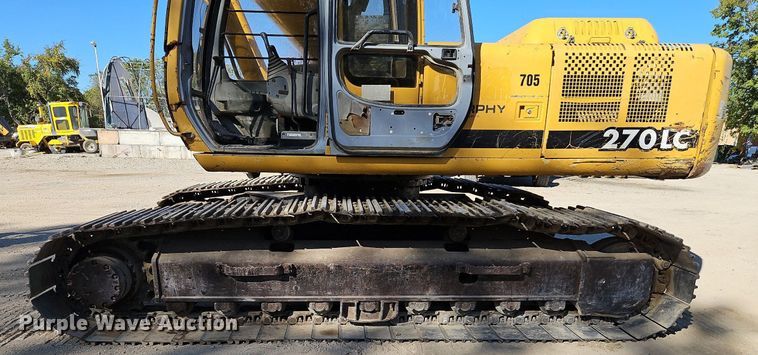 image for item DP2488 1999 John Deere 270LC  excavator