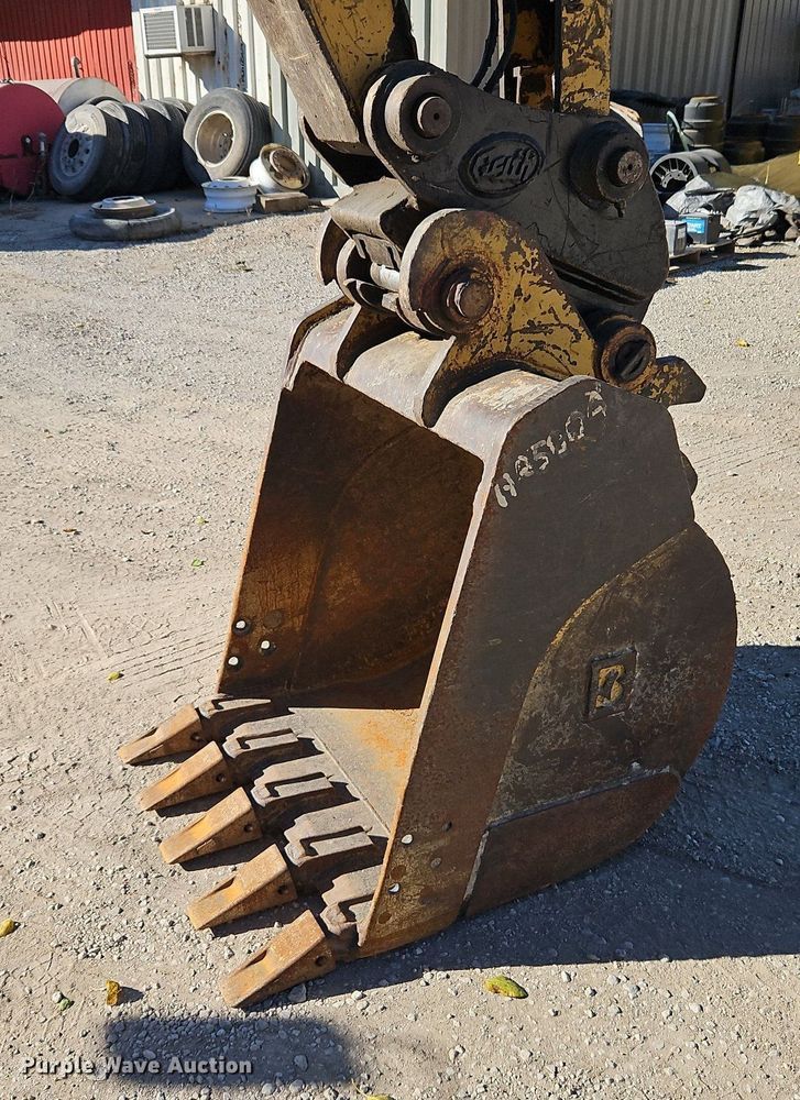 image for item DP2489 2003 Caterpillar 313CCR  excavator