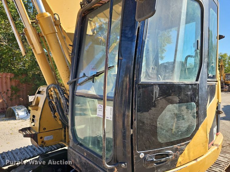 image for item DP2489 2003 Caterpillar 313CCR  excavator