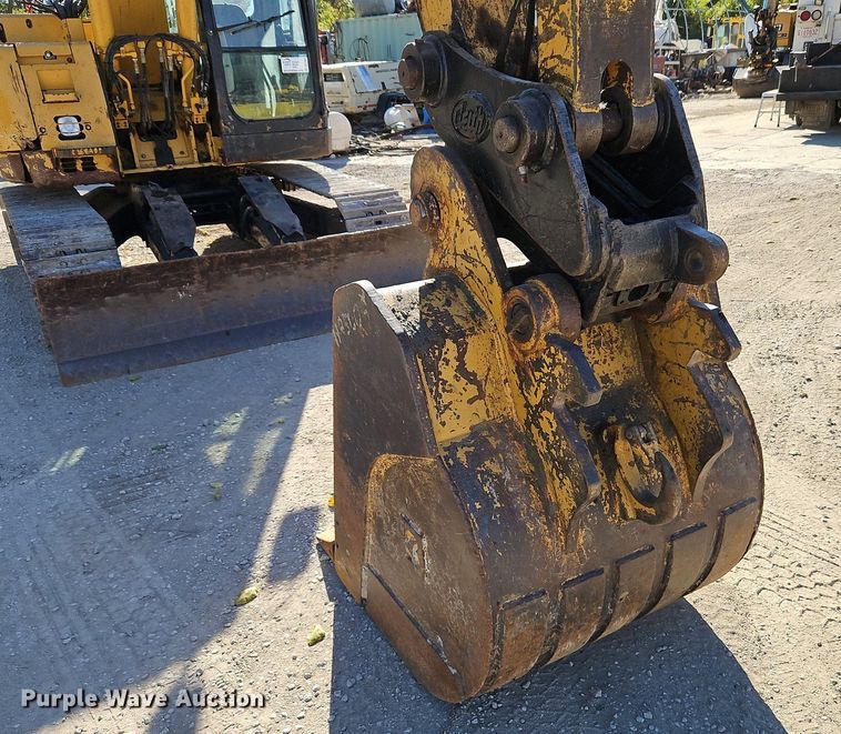 image for item DP2489 2003 Caterpillar 313CCR  excavator