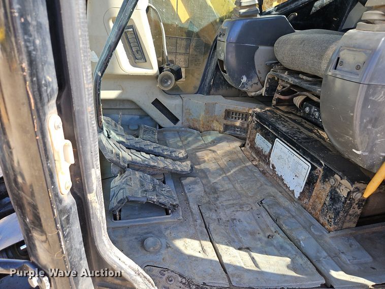 image for item DP2489 2003 Caterpillar 313CCR  excavator