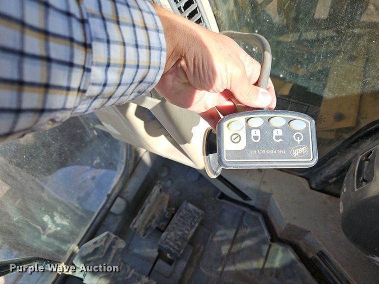 image for item DP2489 2003 Caterpillar 313CCR  excavator