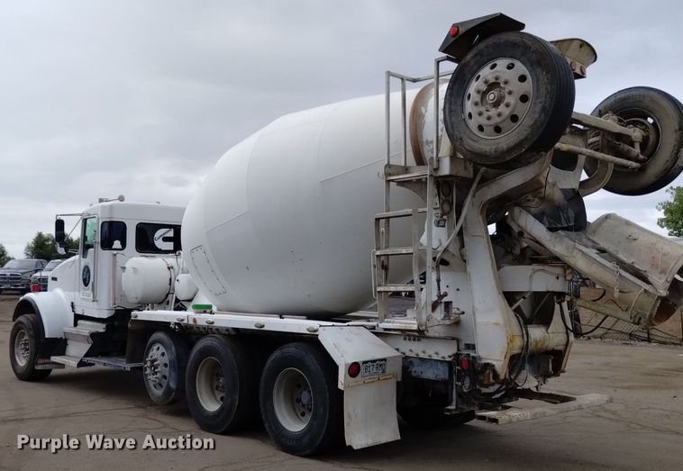 image for item DP3401 1998 Kenworth  ready mix truck