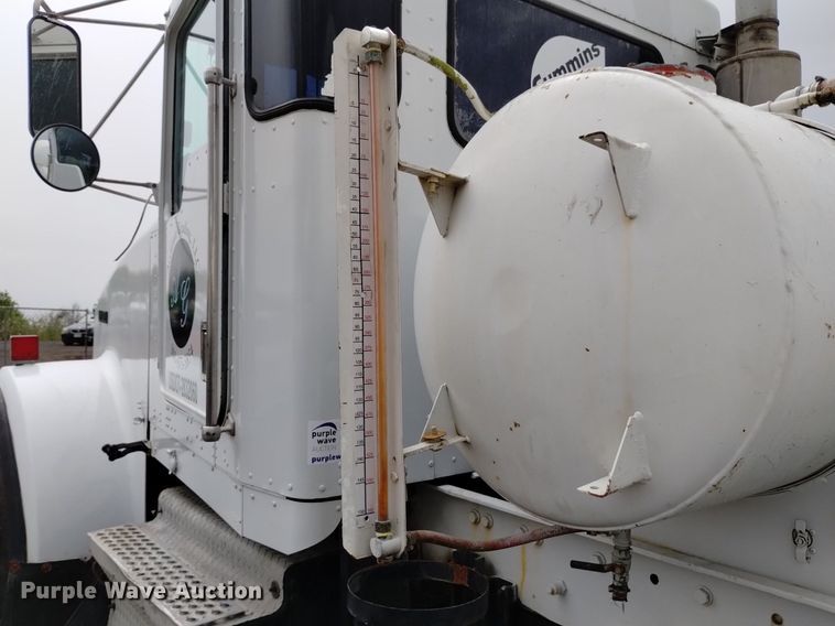 image for item DP3401 1998 Kenworth  ready mix truck