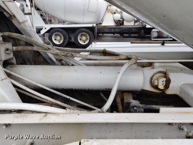 image for item DP3401 1998 Kenworth  ready mix truck