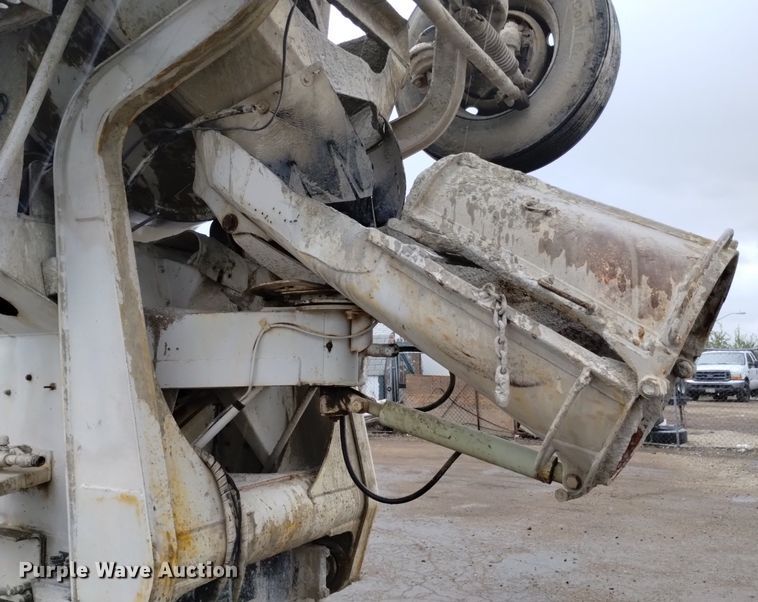 image for item DP3401 1998 Kenworth  ready mix truck