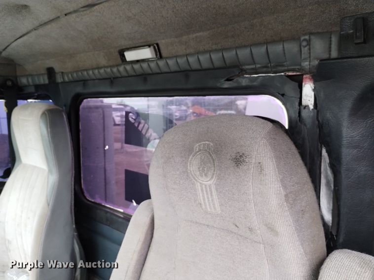 image for item DP3401 1998 Kenworth  ready mix truck