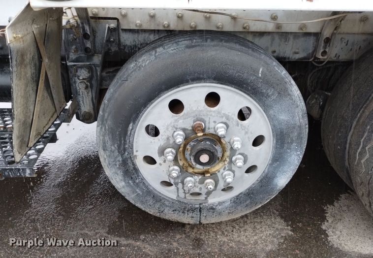 image for item DP3401 1998 Kenworth  ready mix truck