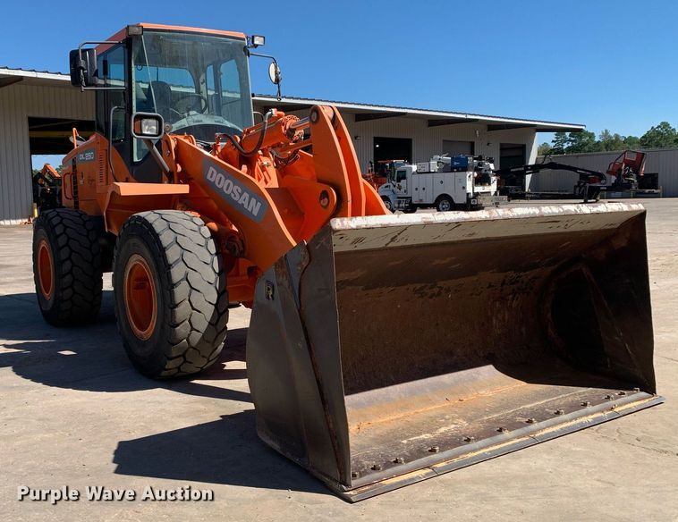 image for item DP8712 2014 Doosan DL250-3  high lift wheel loader