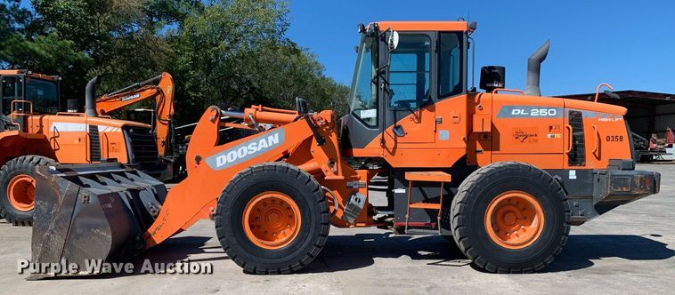 image for item DP8712 2014 Doosan DL250-3  high lift wheel loader