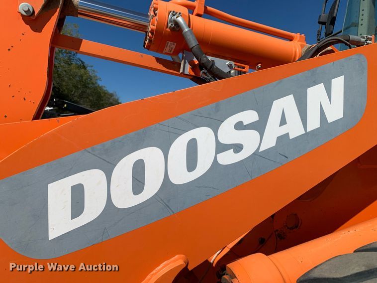 image for item DP8712 2014 Doosan DL250-3  high lift wheel loader