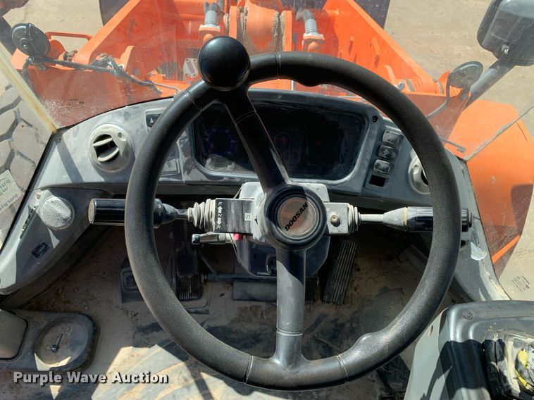 image for item DP8712 2014 Doosan DL250-3  high lift wheel loader