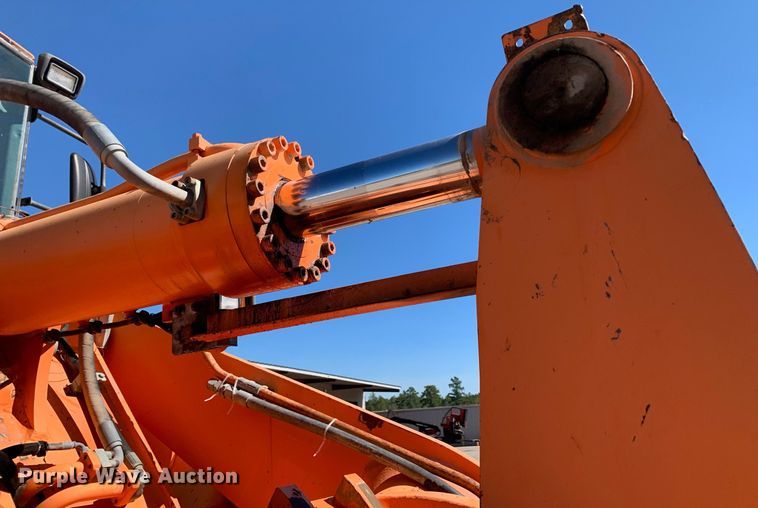 image for item DP8713 2011 Doosan DL300  wheel loader