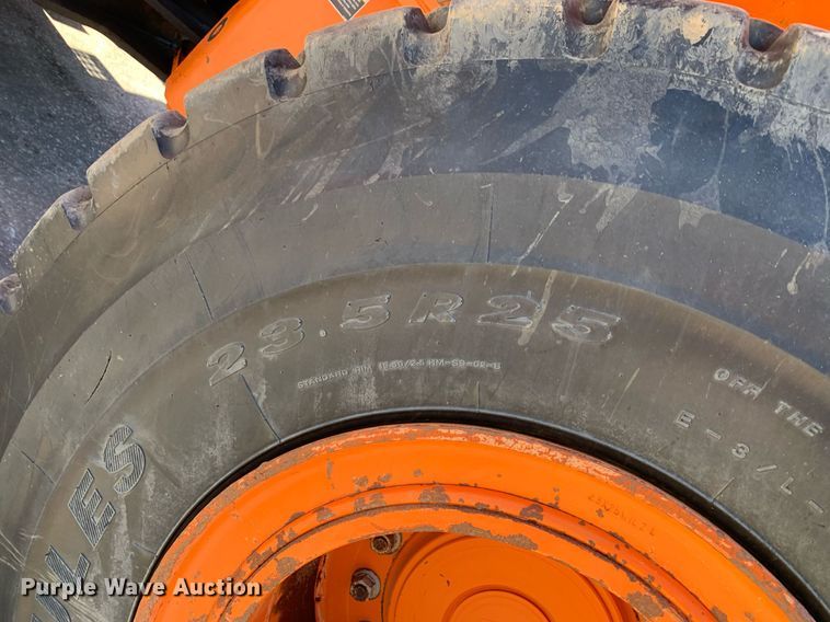 image for item DP8713 2011 Doosan DL300  wheel loader