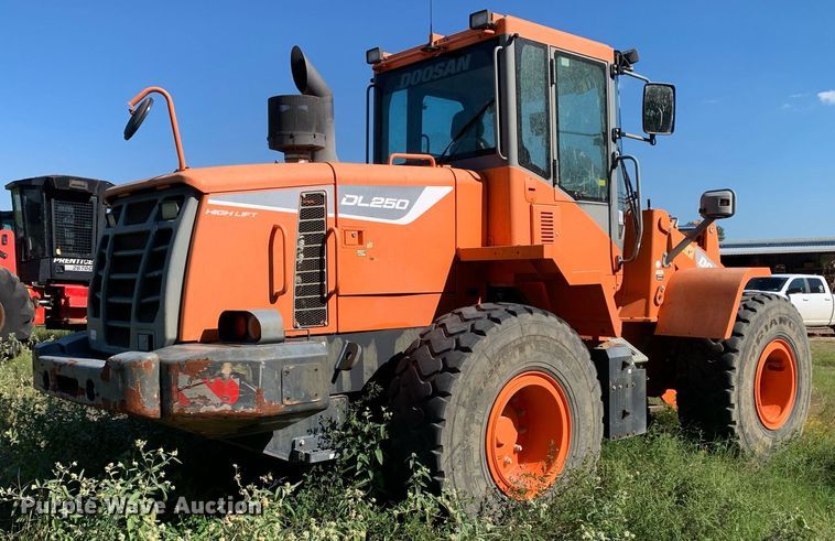 image for item DP8714 Doosan DL250  wheel loader