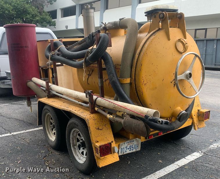 image for item DP8724 2005 Vac-Tron HC 250 GT  vacuum excavator