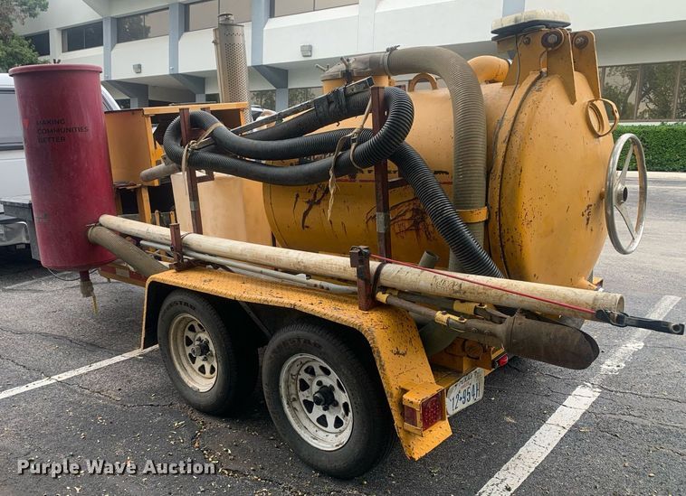 image for item DP8724 2005 Vac-Tron HC 250 GT  vacuum excavator