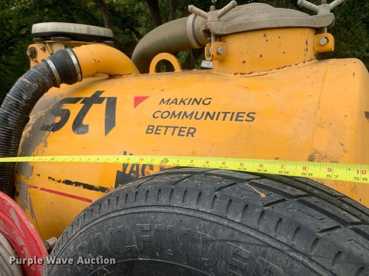 image for item DP8724 2005 Vac-Tron HC 250 GT  vacuum excavator