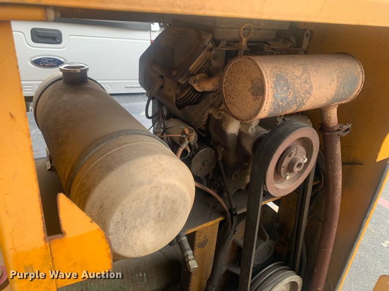 image for item DP8724 2005 Vac-Tron HC 250 GT  vacuum excavator