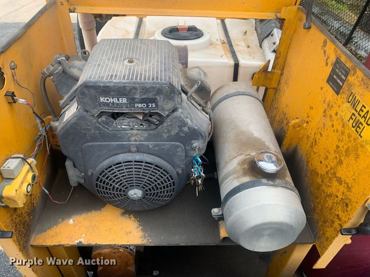 image for item DP8724 2005 Vac-Tron HC 250 GT  vacuum excavator