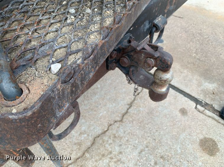 image for item DP8725 2000  Ford F650 Super Duty  vacuum truck