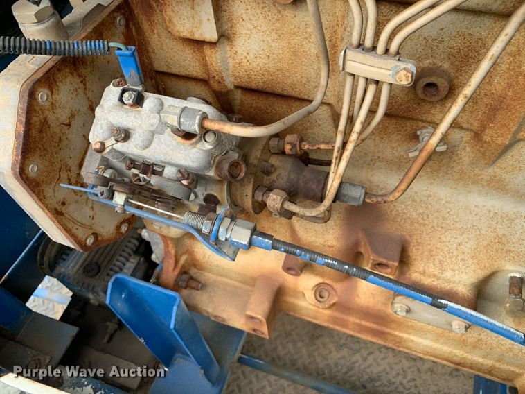 image for item DP8725 2000  Ford F650 Super Duty  vacuum truck