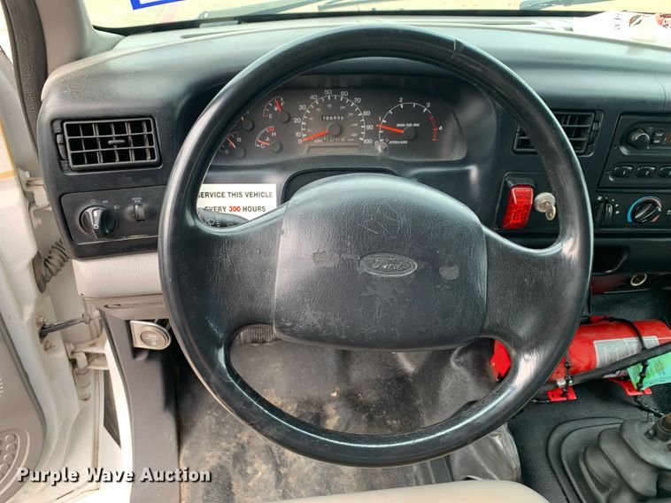 image for item DP8725 2000  Ford F650 Super Duty  vacuum truck