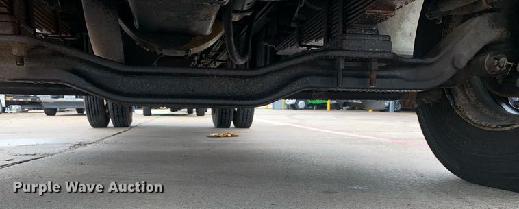 image for item DP8725 2000  Ford F650 Super Duty  vacuum truck