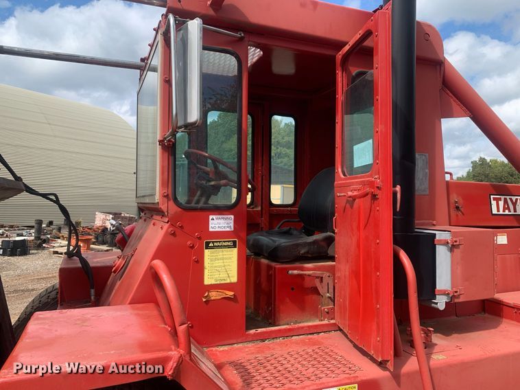 image for item DP8726 Taylor WYP-300F  forklift