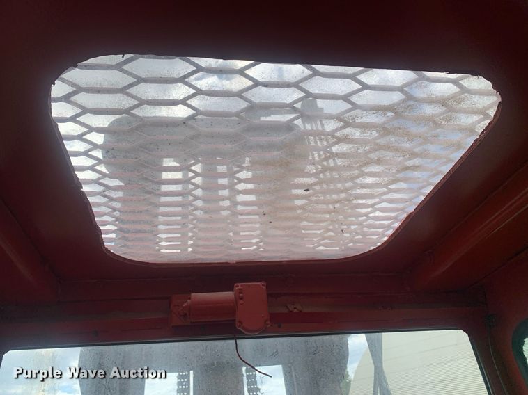 image for item DP8726 Taylor WYP-300F  forklift