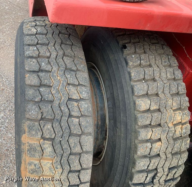 image for item DP8726 Taylor WYP-300F  forklift