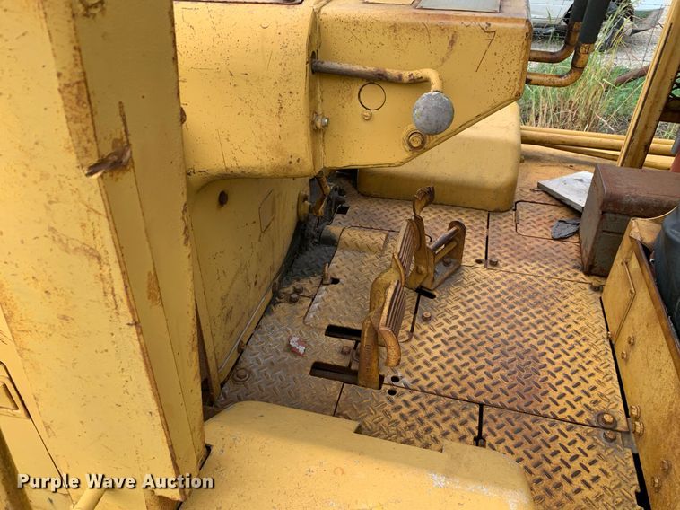 image for item DP8729 1966 Caterpillar D8H  dozer