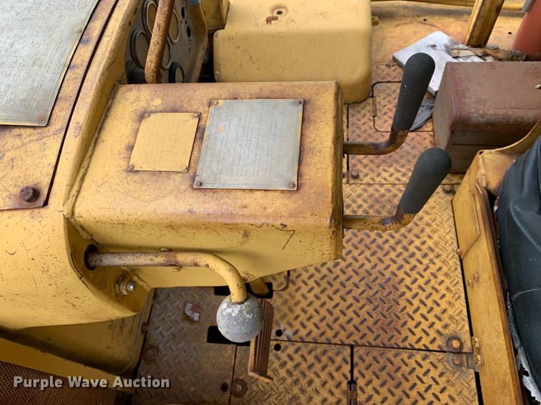 image for item DP8729 1966 Caterpillar D8H  dozer