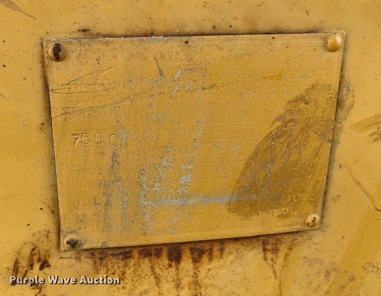 image for item DP8729 1966 Caterpillar D8H  dozer