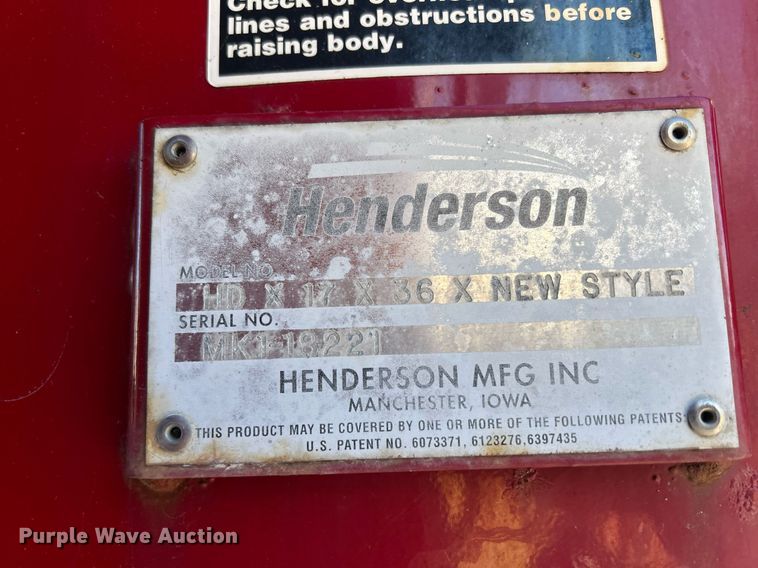 image for item DQ1010 2006 Sterling L8500  dump truck