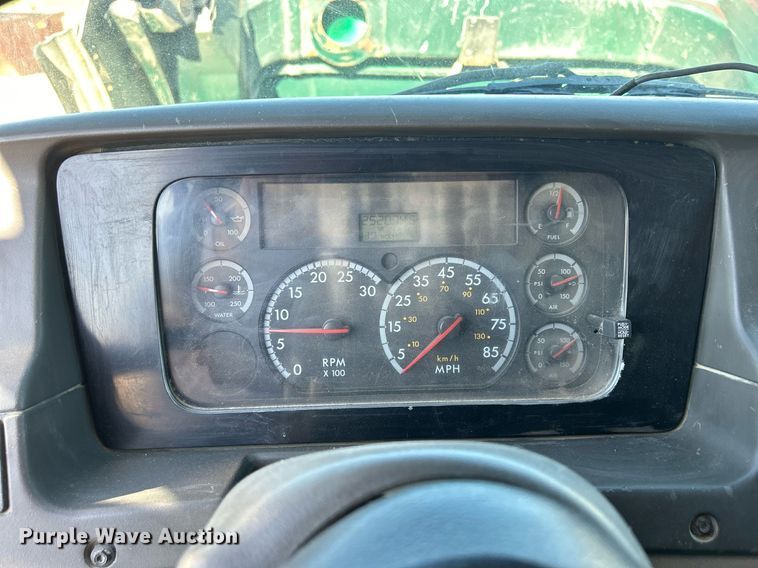 image for item DQ1010 2006 Sterling L8500  dump truck