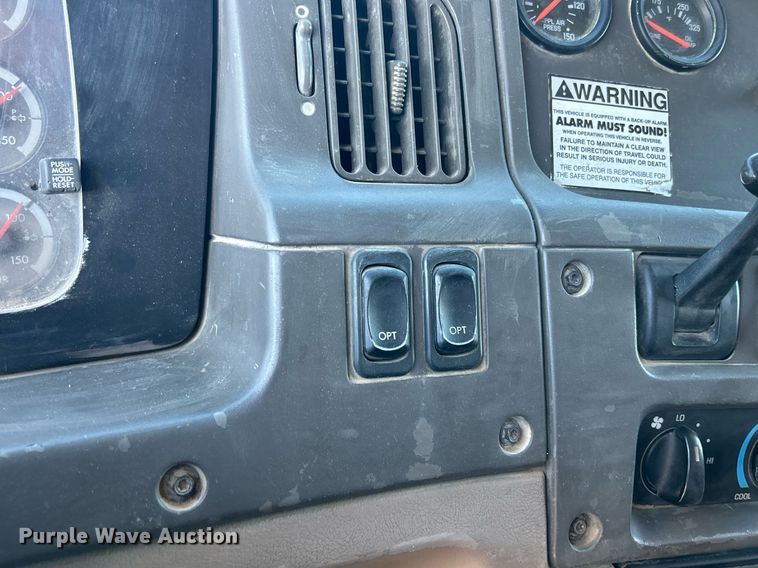 image for item DQ1010 2006 Sterling L8500  dump truck