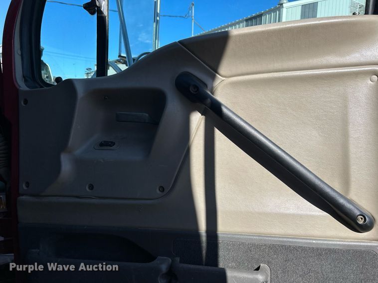 image for item DQ1010 2006 Sterling L8500  dump truck