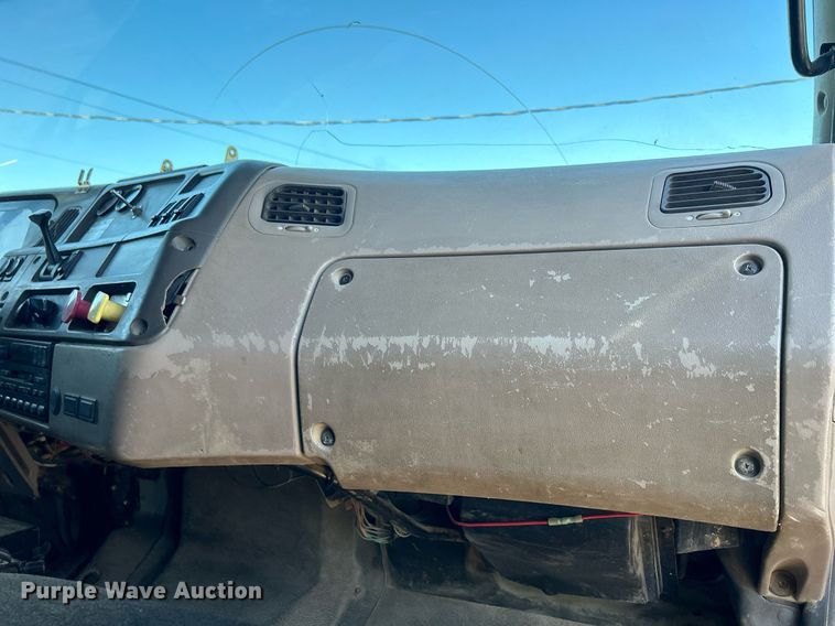 image for item DQ1010 2006 Sterling L8500  dump truck